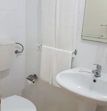 Gasthof A Casa Do Lado Horta (Azores)
